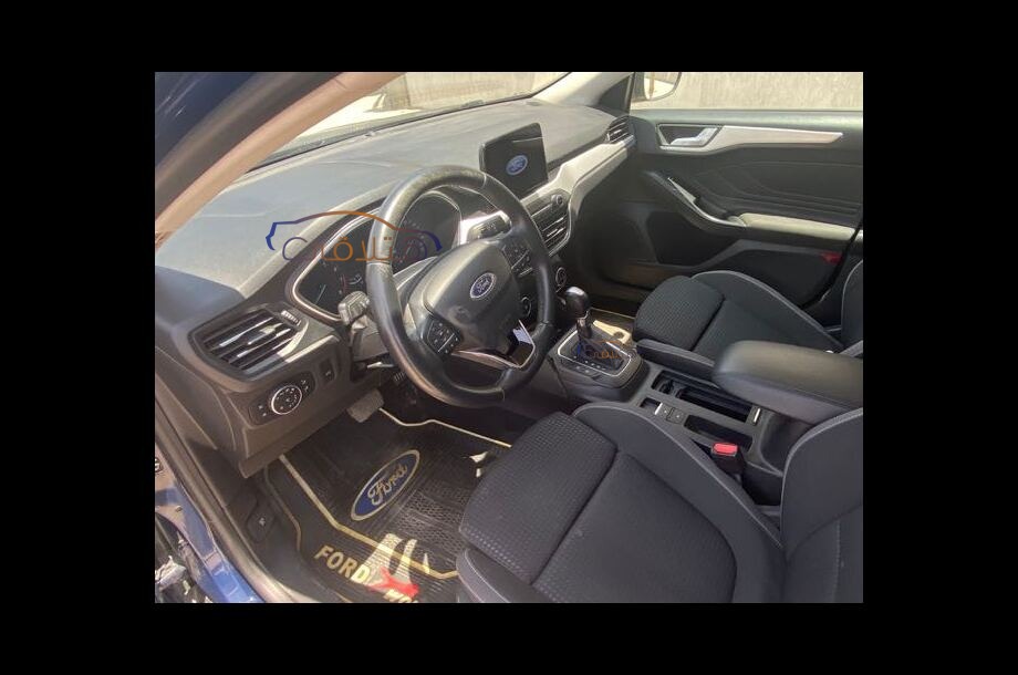 Focus Ford Dark blue