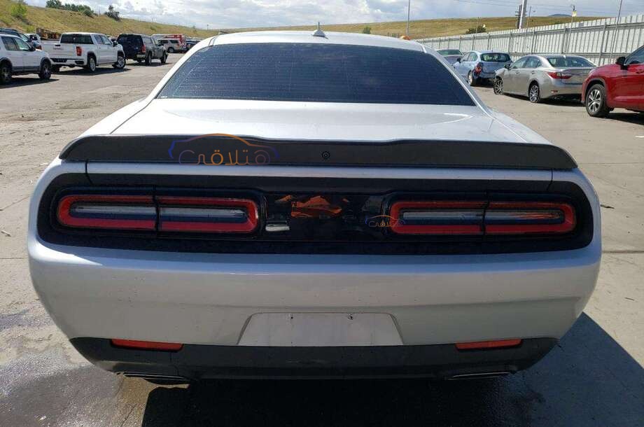 Challenger Dodge Silver