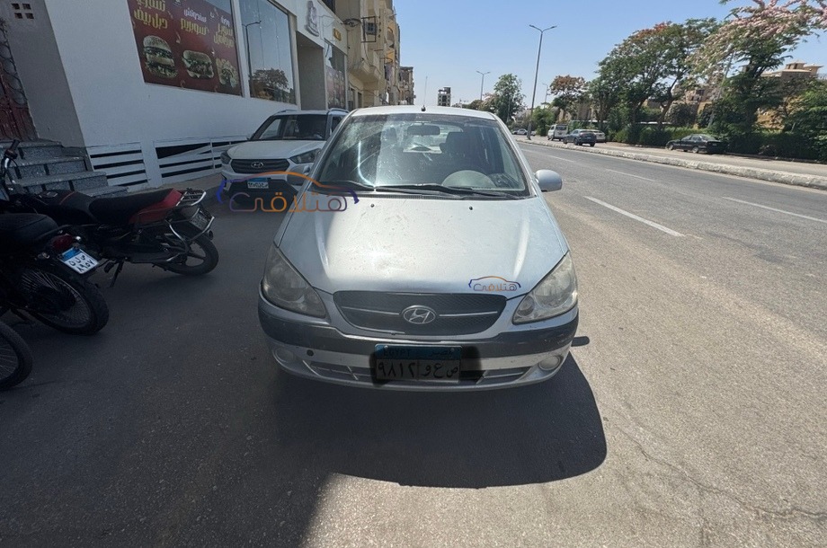 Getz Hyundai فضي