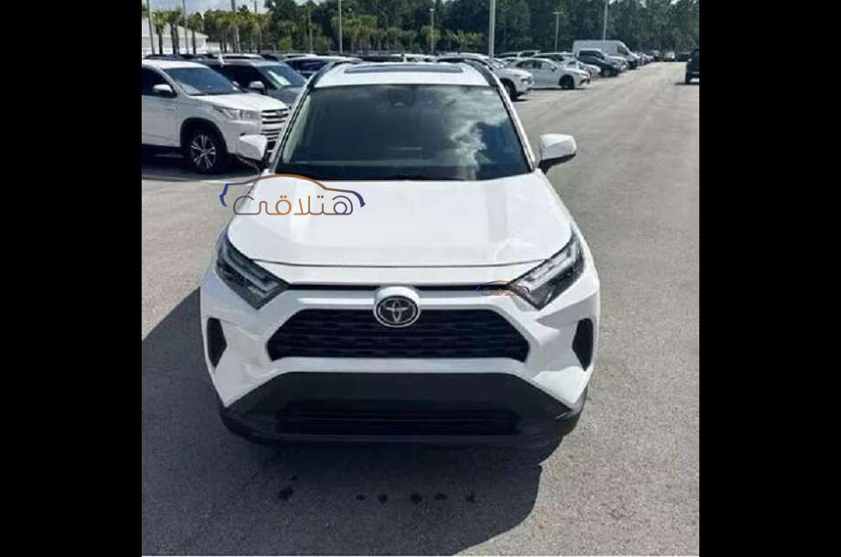 Rav 4 Toyota White
