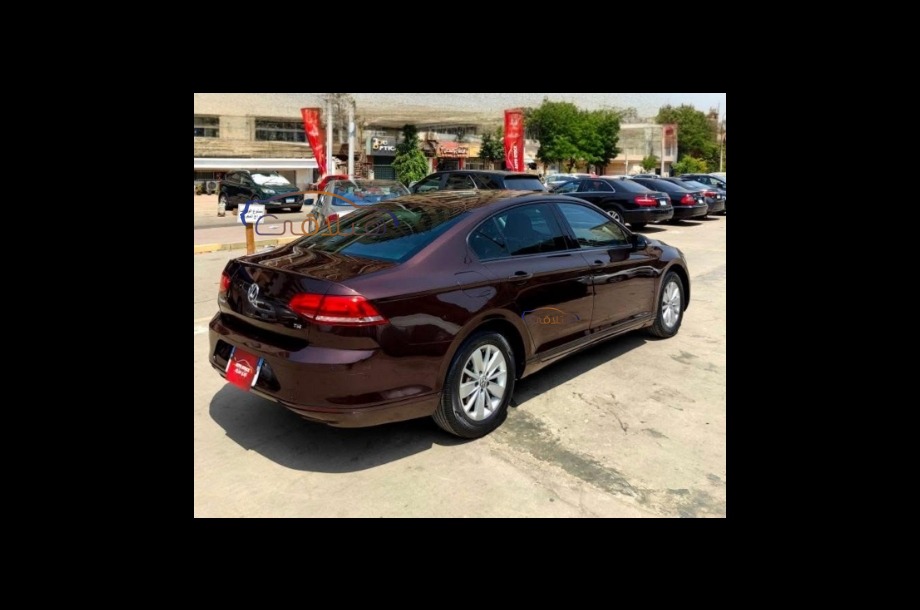 Passat Volkswagen Dark red