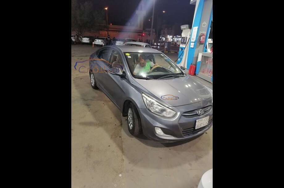 Accent Hyundai Gray
