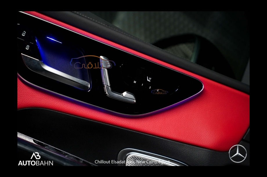 GLC 300 Mercedes أسود