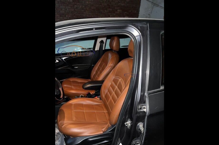 301 Peugeot Petroleum