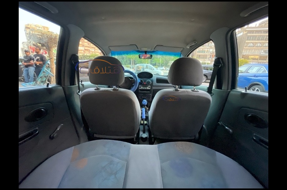 Spark Chevrolet الأزرق الداكن