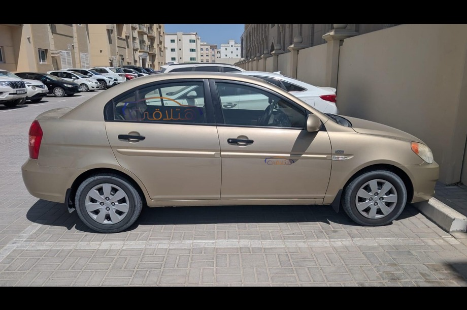 Accent Hyundai Bronze