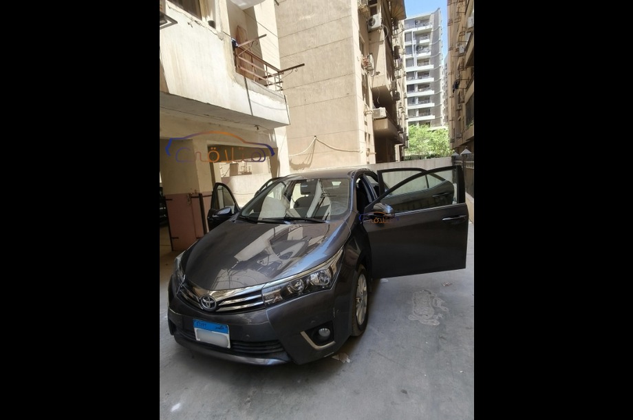 Corolla Toyota Dark grey
