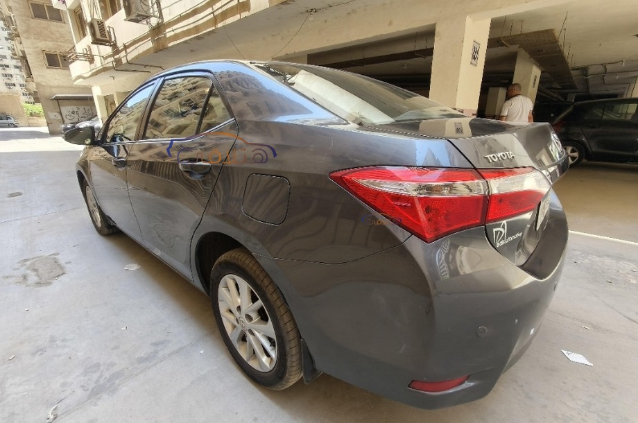 Corolla Toyota Dark grey