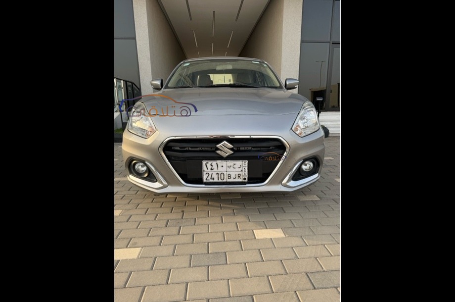 Dzire Suzuki Silver