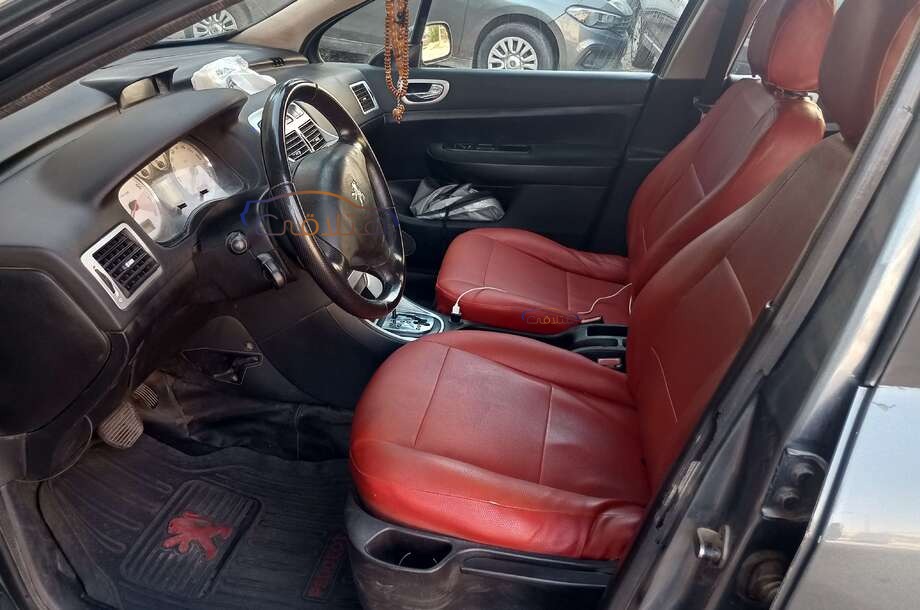 307 Peugeot بترولي