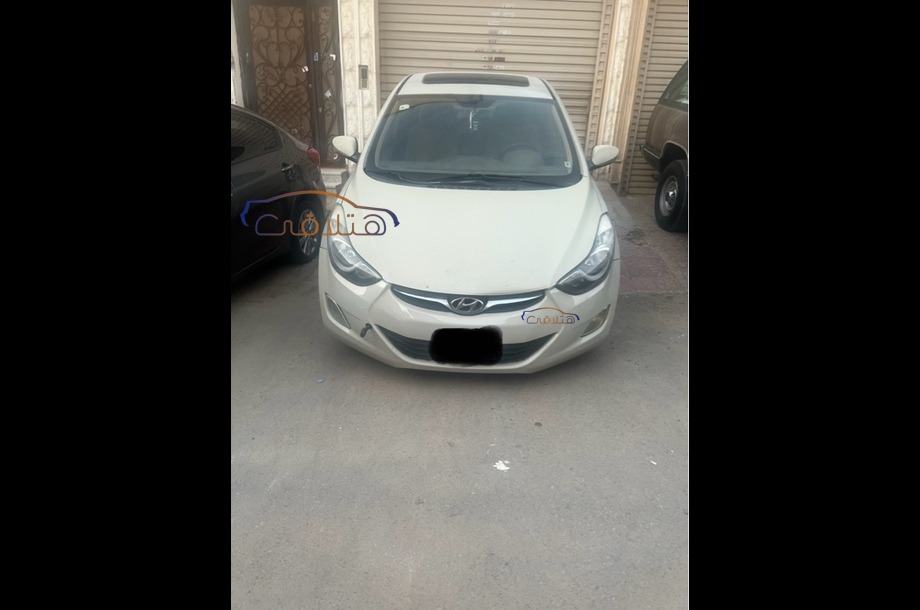 Elantra Hyundai Beige