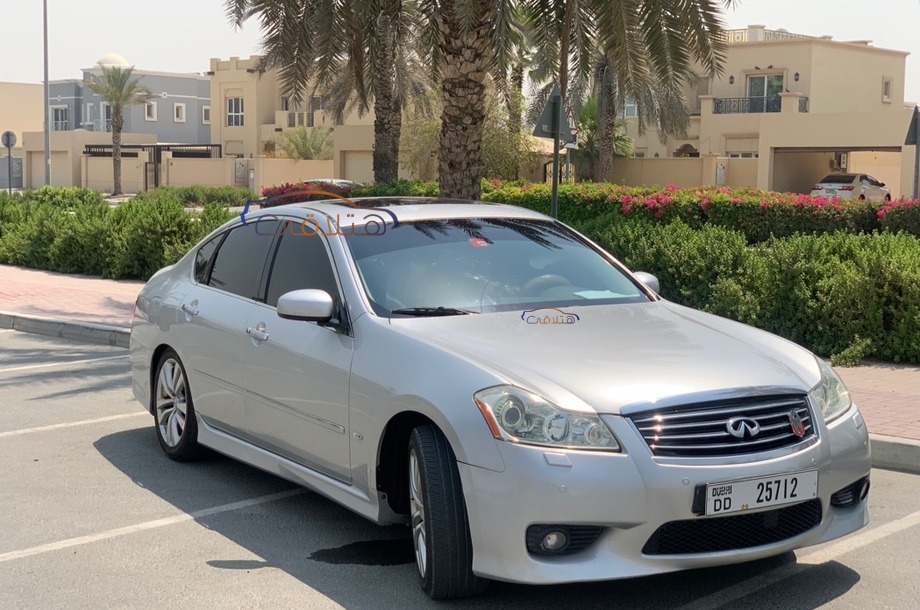 M Infiniti Silver