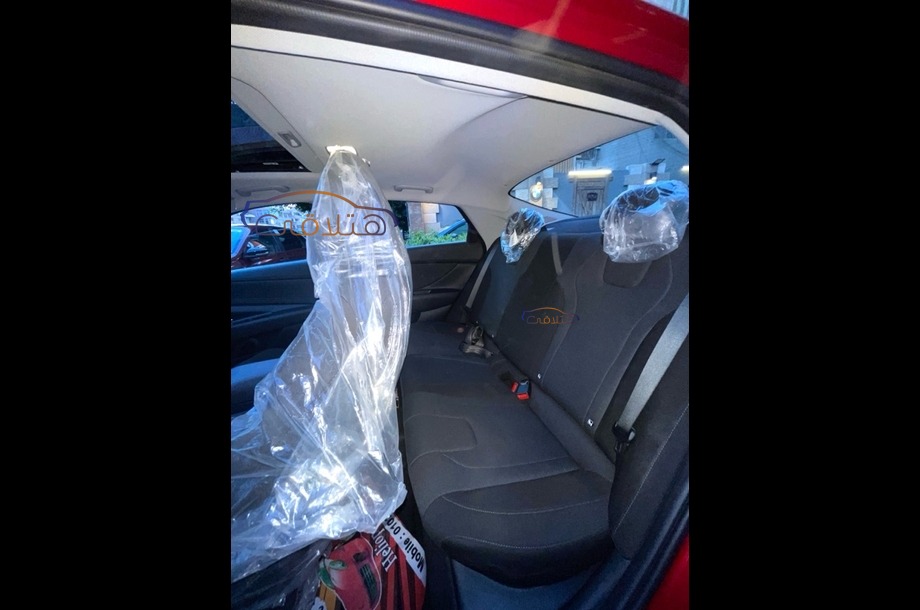 Elantra Hyundai Red
