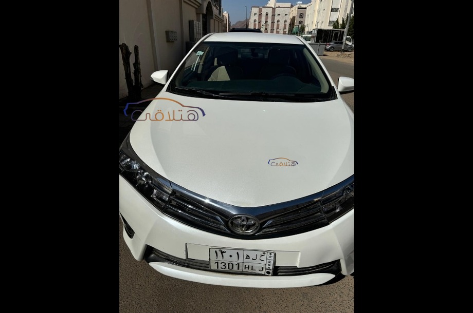 Corolla Toyota White