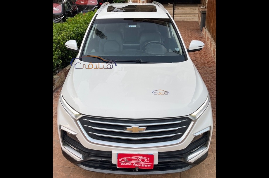 Captiva Chevrolet أبيض