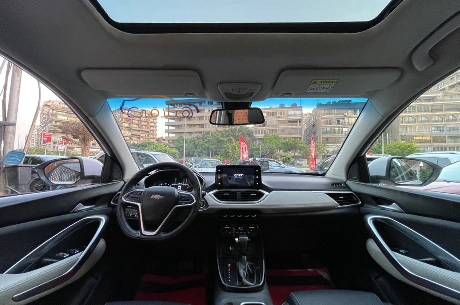 Captiva Chevrolet أبيض