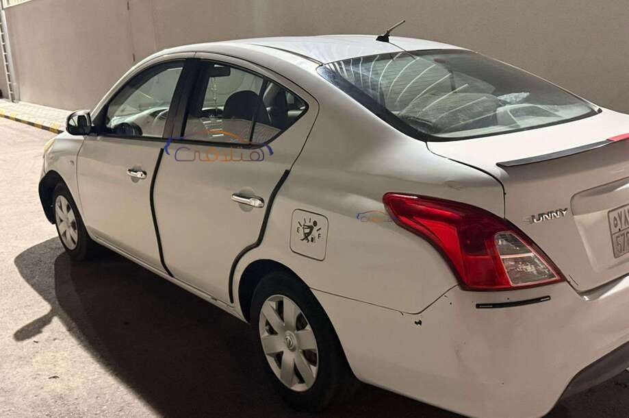 Sunny Nissan White
