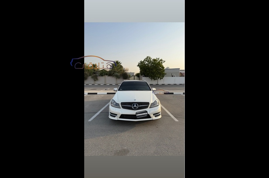 C 300 Mercedes White