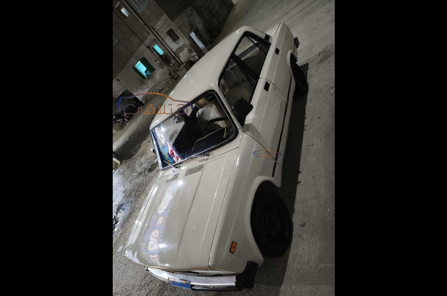 1200 Lada بيج