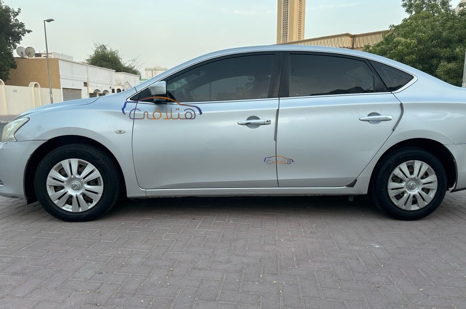 Sentra Nissan Silver