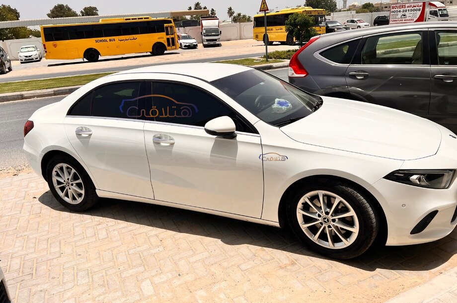 A 210 Mercedes أبيض