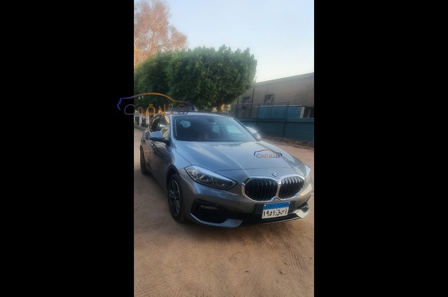 118 BMW فضي