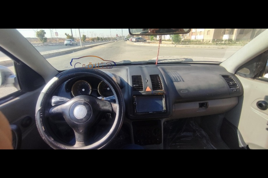 Polo Volkswagen Silver