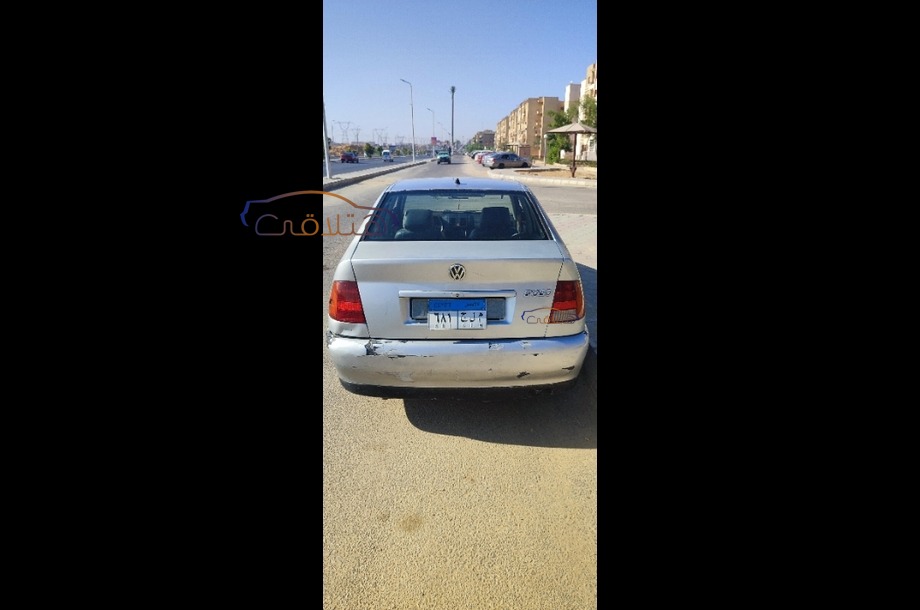 Polo Volkswagen Silver