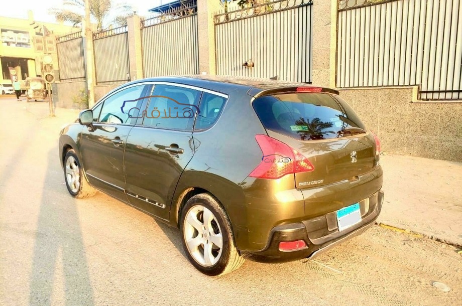 3008 Peugeot موكا