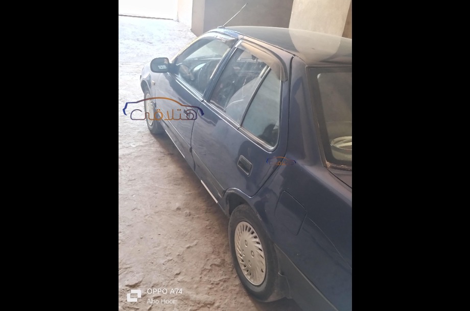 Swift Suzuki أزرق