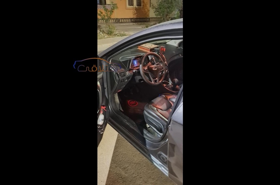 Arrizo 5 Chery فضي