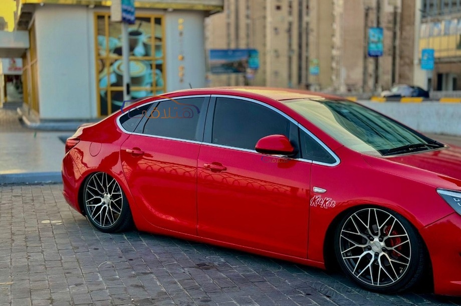 Astra Opel Red