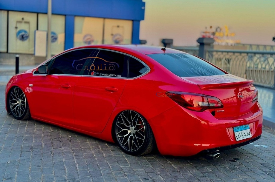 Astra Opel Red
