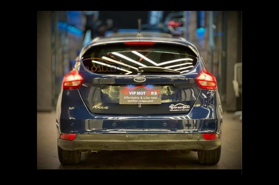 Focus Ford Dark blue