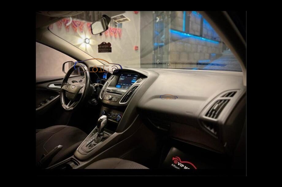 Focus Ford Dark blue