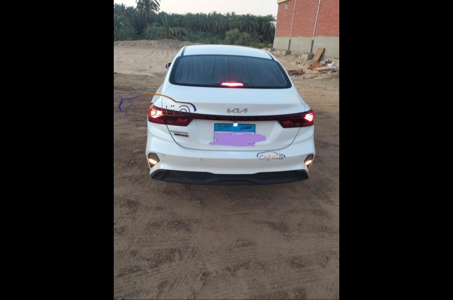 Grand Cerato Kia أبيض