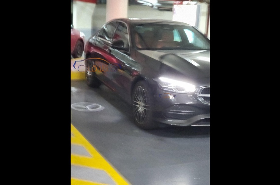 C 180 Mercedes Dark grey