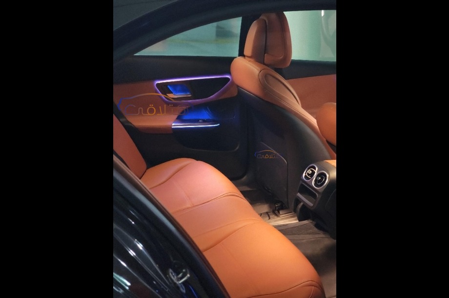 C 180 Mercedes Dark grey