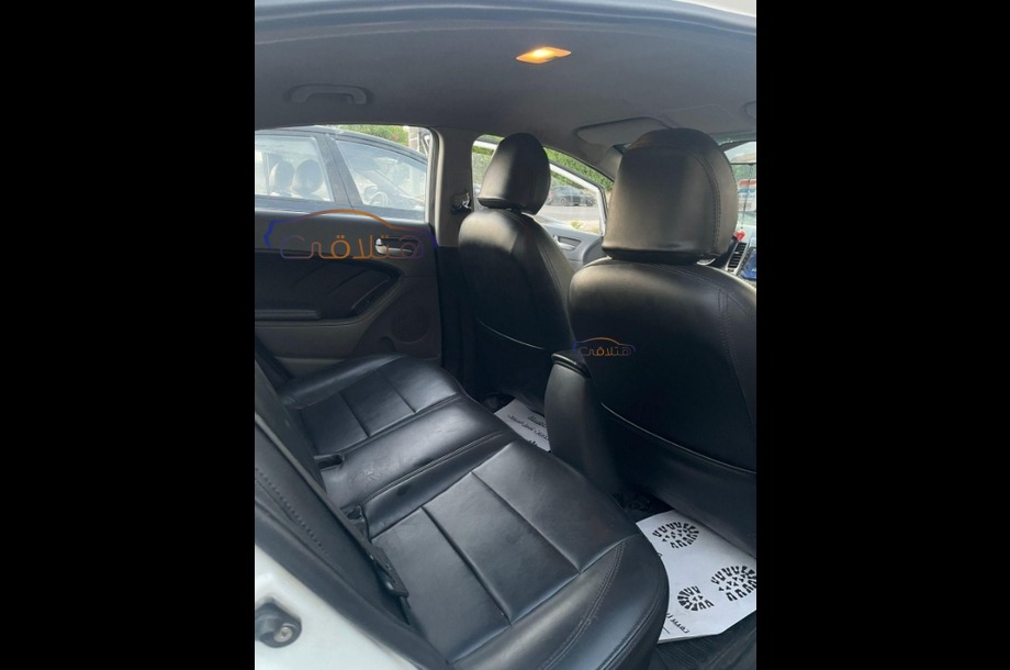 Cerato Kia أبيض