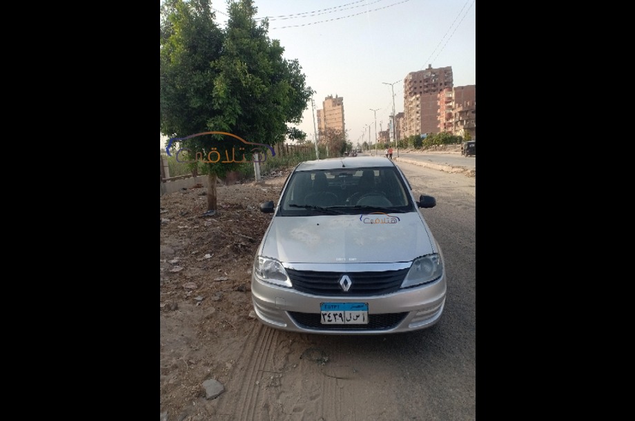 Logan Renault فضي