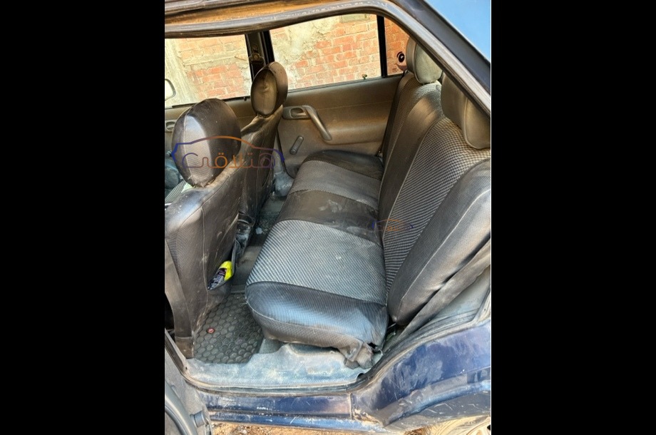 Felicia Skoda الأزرق الداكن