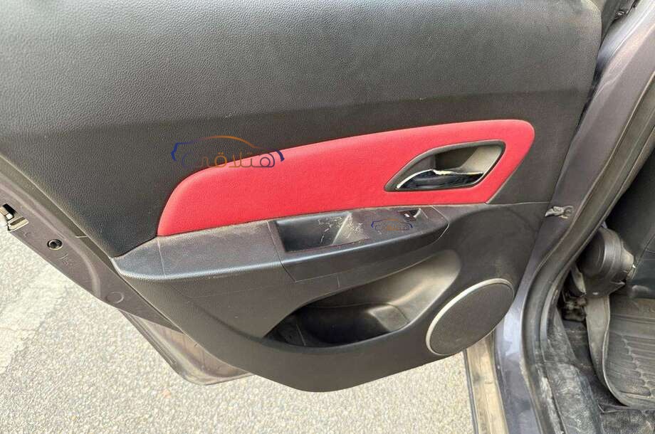 Cruze Chevrolet Gray