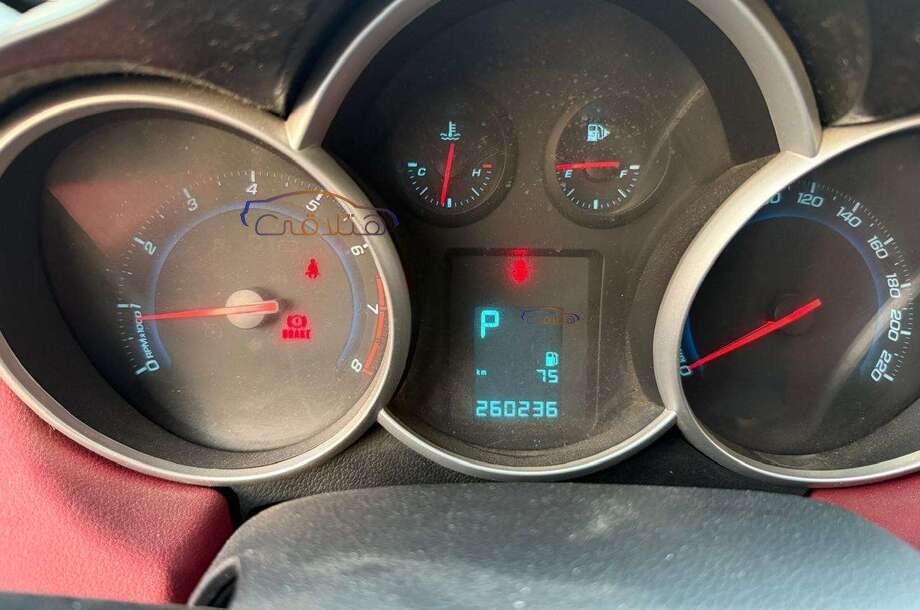 Cruze Chevrolet Gray