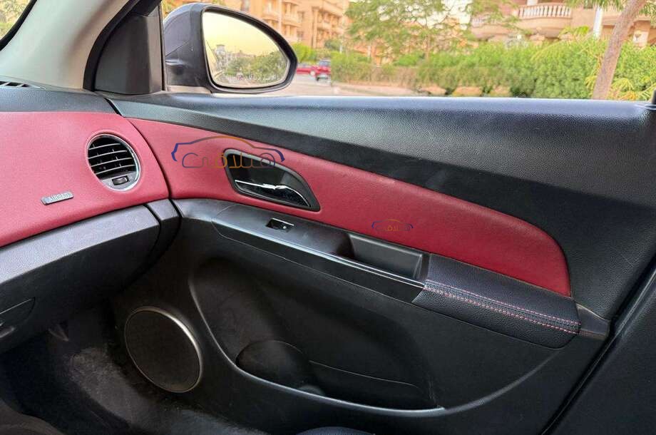 Cruze Chevrolet Gray