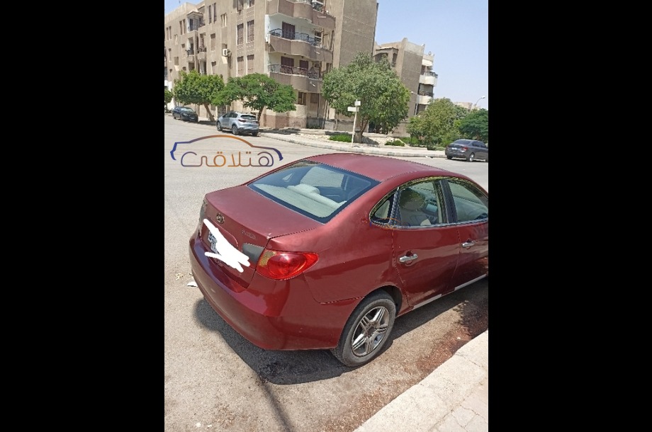 Elantra Hyundai Red