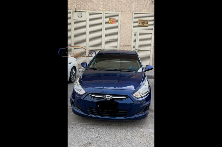 Accent Hyundai Dark blue