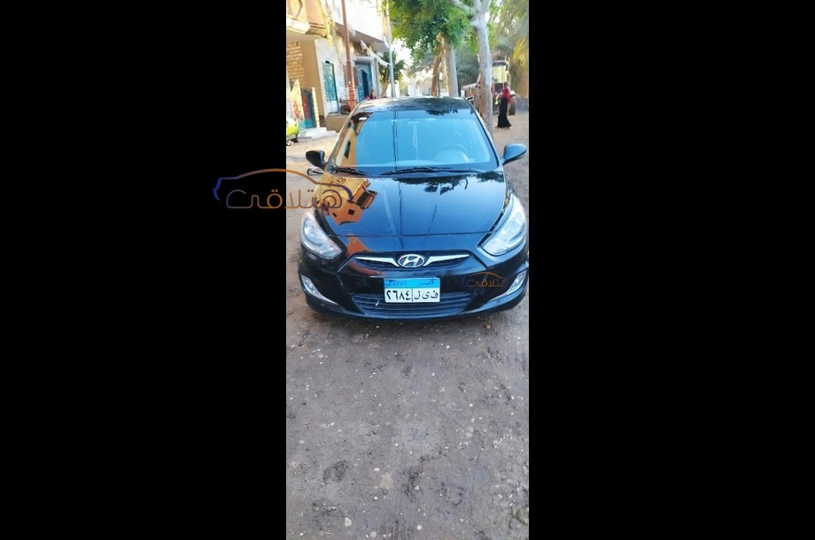 Accent RB Hyundai أسود