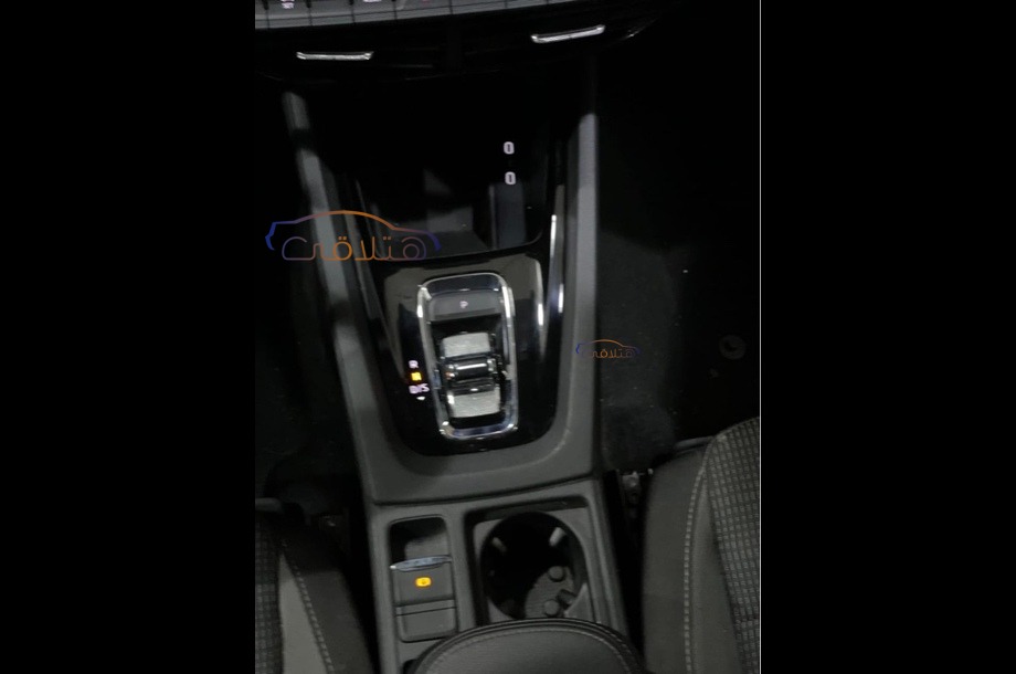 Octavia A8 Skoda فضي