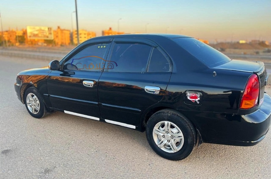 Verna Hyundai Black