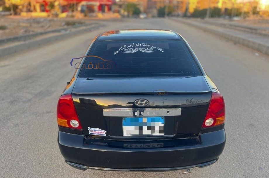 Verna Hyundai Black